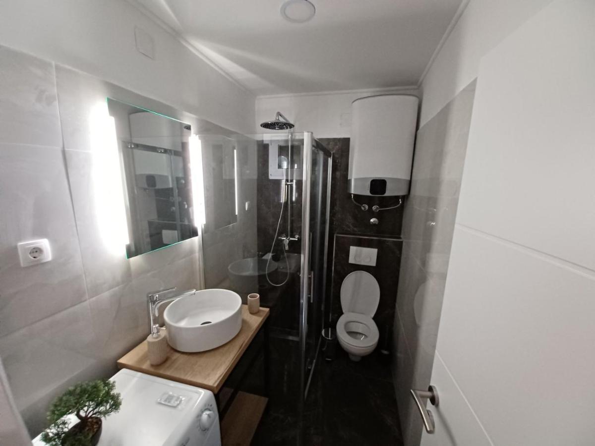 In The Centar Of Rijeka Apartment Bagian luar foto